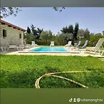 A Manghisi * Petracca